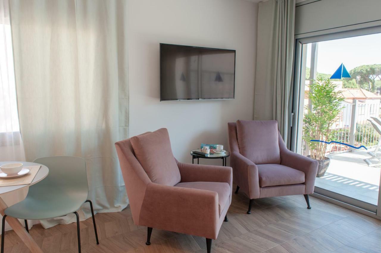 Apartamentos Porta Coeli Castelldefels Ngoại thất bức ảnh